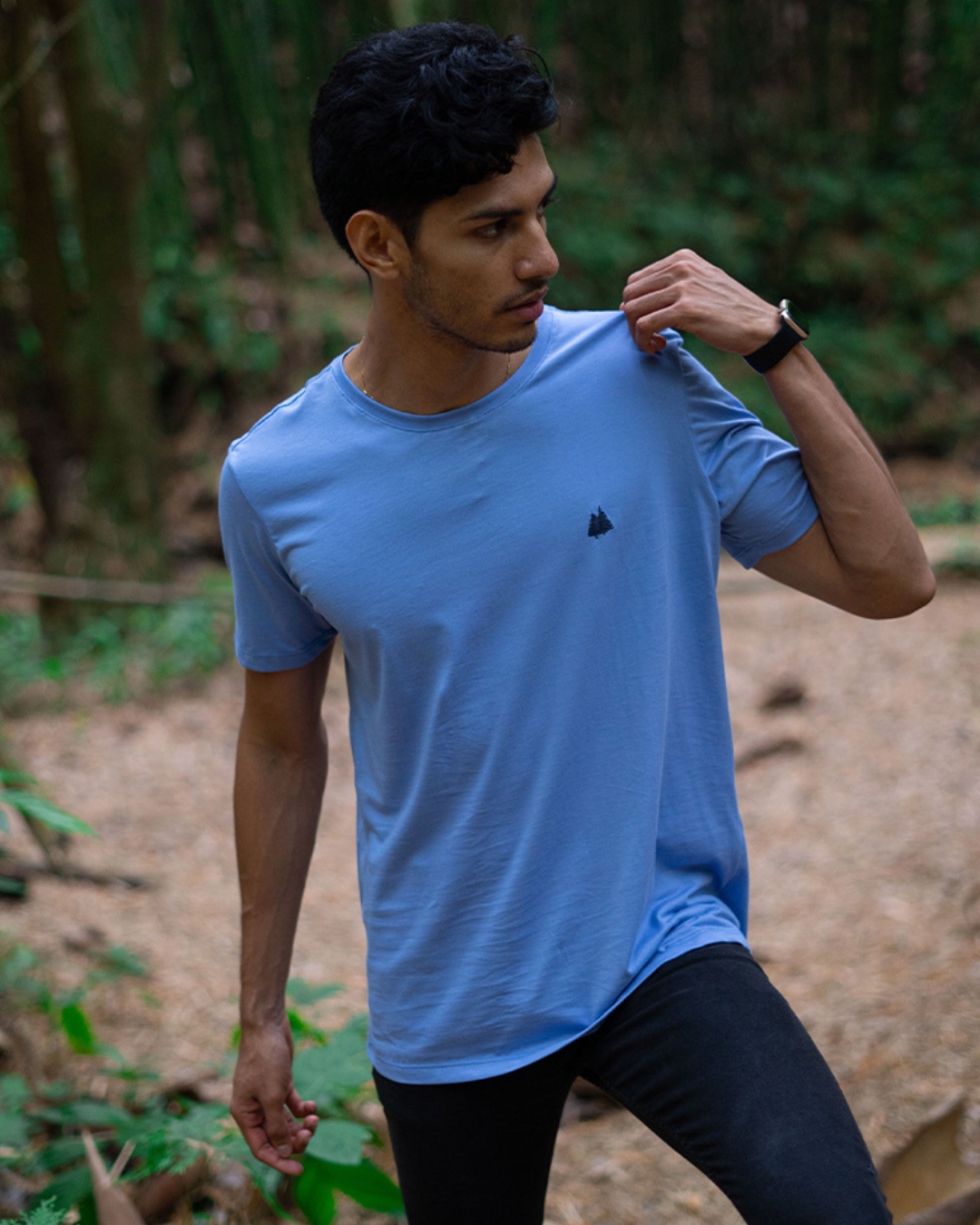 Camiseta Cuello Redondo Azul Claro